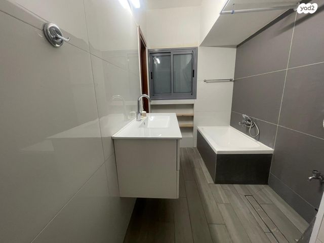 דירה, זלמן ארן, נאות רחל, חולון