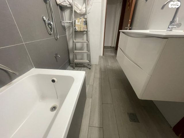 דירה, זלמן ארן, נאות רחל, חולון