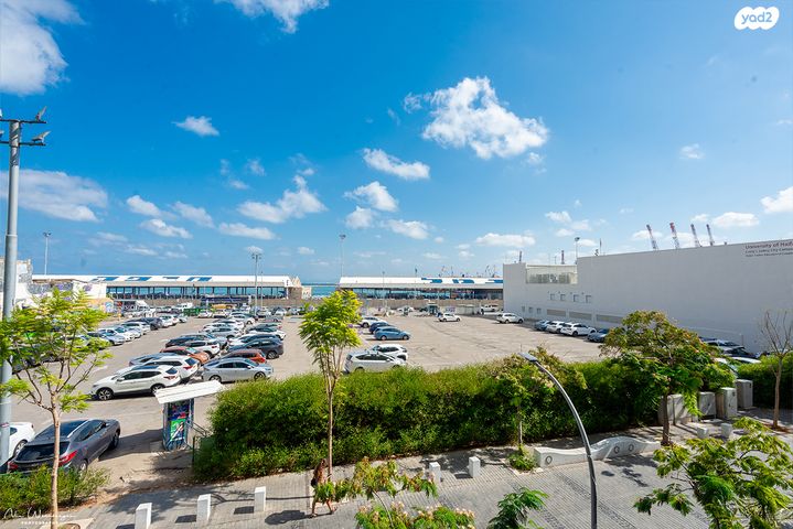 משרדים, הנמל 27, שער פלמר, תחנת רכבת השמונה, חיפה