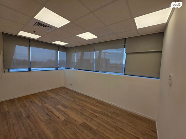 משרדים, האורגים 11, קרית איתנים, אשדוד