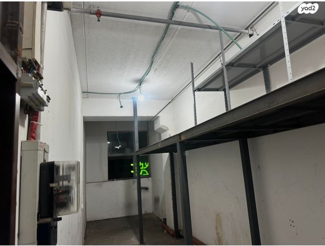 מחסנים, נפתלי פלטין 6, מב"ת מערב, אזור תעשייה חדש, ראשון לציון