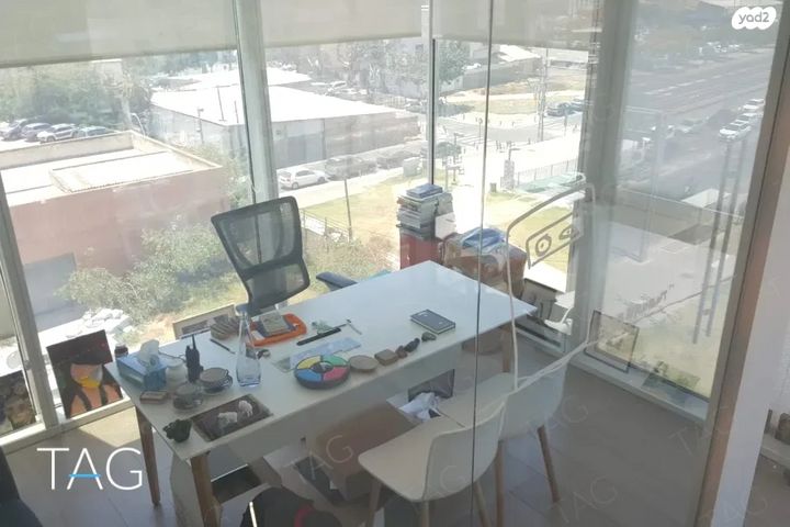 משרדים, הרכבת 58, תל אביב יפו