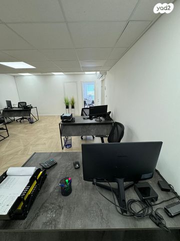 משרדים, העצמאות 59, אברמסקי, קרית אתא