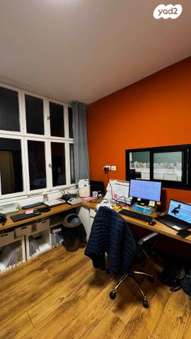 משרדים, אחד העם 7, חיפה