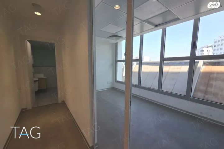 משרדים, נמל תל אביב, תל אביב יפו