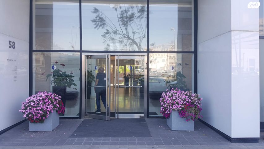 משרדים, הרכבת 58, תל אביב יפו