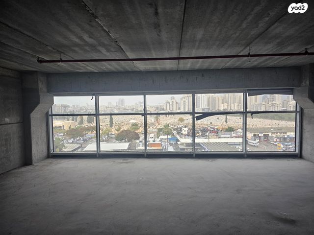 מבני תעשיה, פארק עסקים ירקון / אזור תעשיה סגולה, פתח תקווה