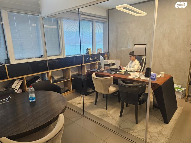 משרדים, מב"ת מערב, אזור תעשייה חדש, ראשון לציון