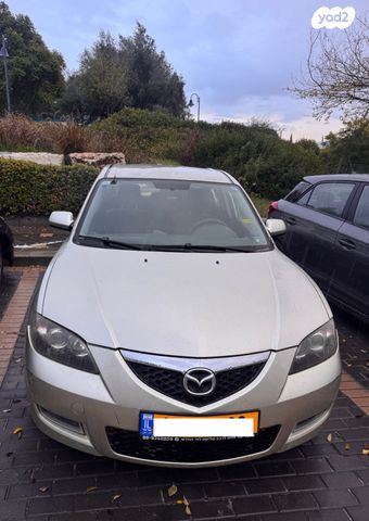 מודעת רכב מאזדה 3