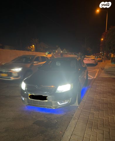 סקודה אוקטביה