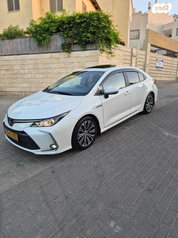 מודעת רכב טויוטה קורולה