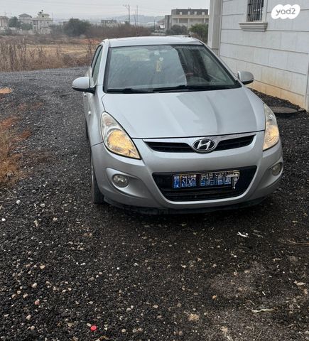 מודעת רכב יונדאי i20