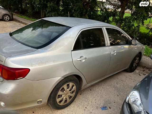 מודעת רכב טויוטה קורולה