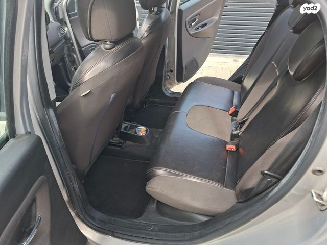 לנצ'יה אפסילון