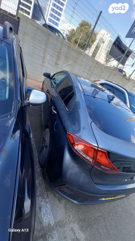מודעת רכב יונדאי איוניק