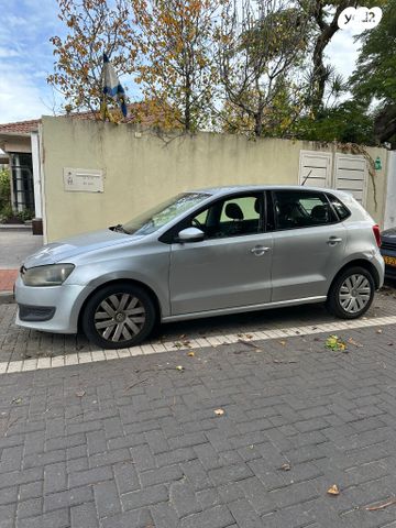 פולקסווגן פולו 