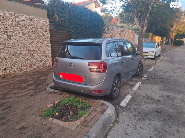 מודעת רכב סיטרואן C4 פיקאסו