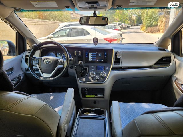 טויוטה סיינה