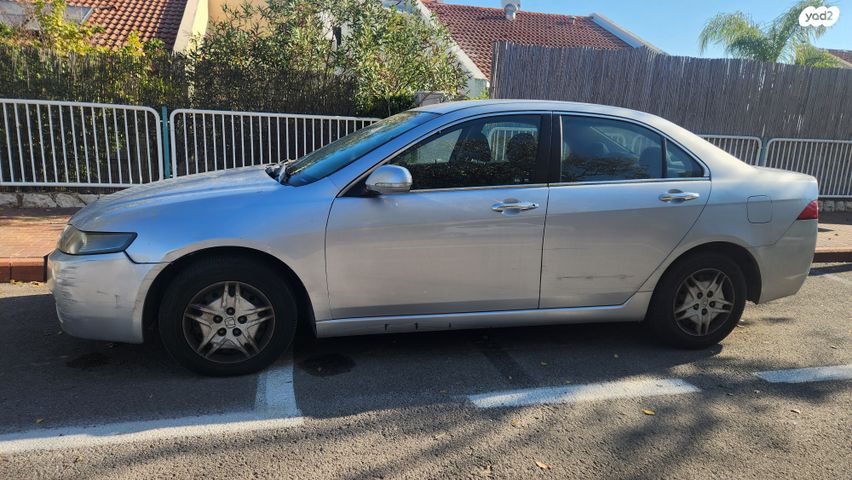 מודעת רכב הונדה אקורד