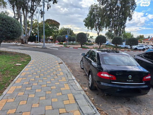 מודעת רכב סקודה סופרב