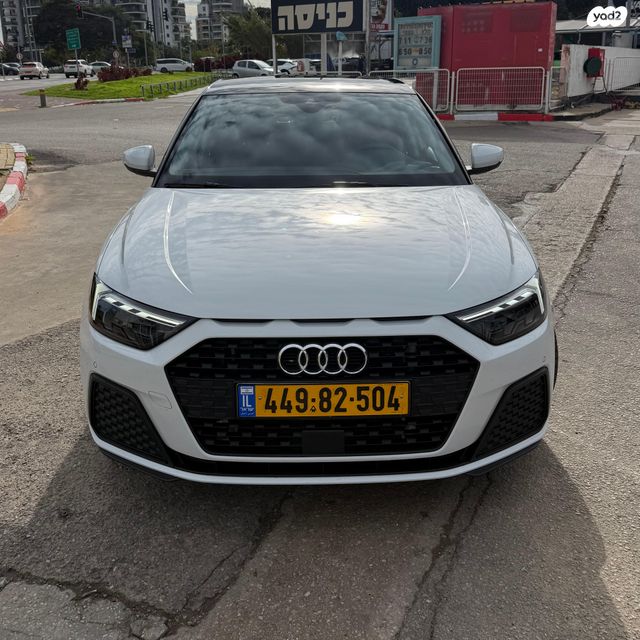 מודעת רכב אאודי A1