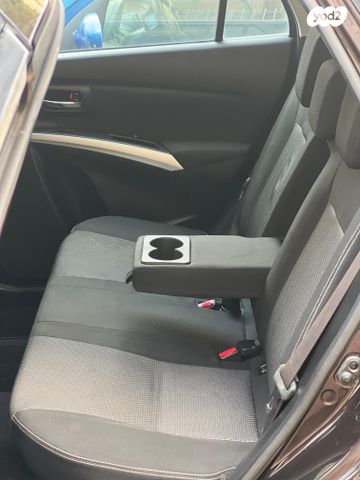 סוזוקי קרוסאובר