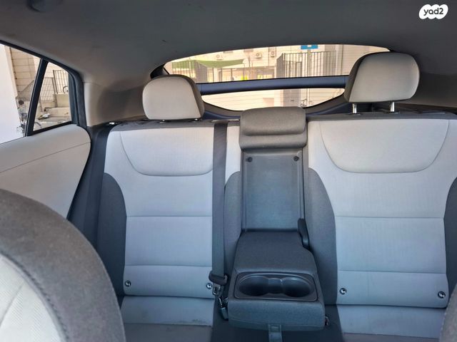 מודעת רכב יונדאי איוניק