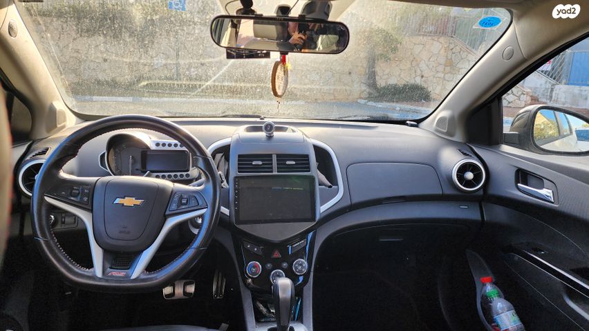 שברולט סוניק