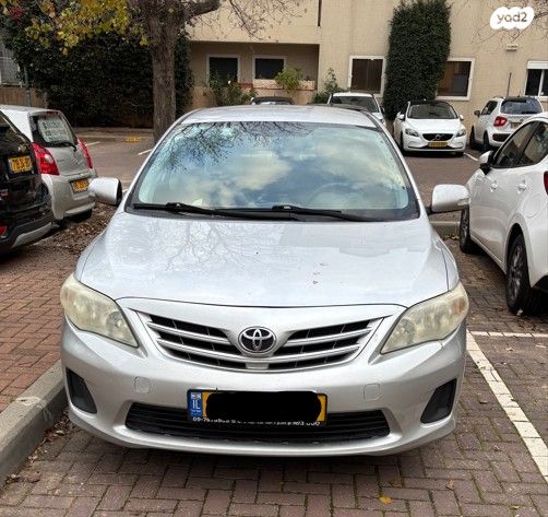 מודעת רכב טויוטה קורולה