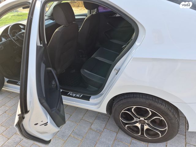 סקודה ראפיד