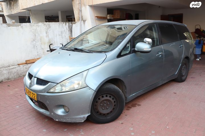 מודעת רכב מיצובישי גרנדיס