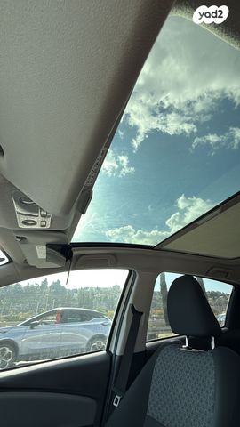 מודעת רכב טויוטה יאריס