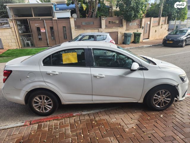 שברולט סוניק