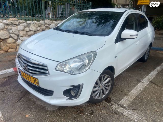 מודעת רכב מיצובישי אטראז'