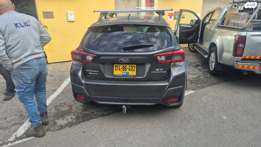 מודעת רכב סובארו XV