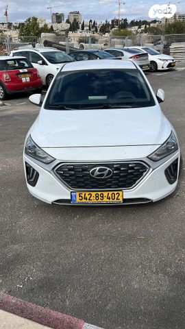 יונדאי איוניק