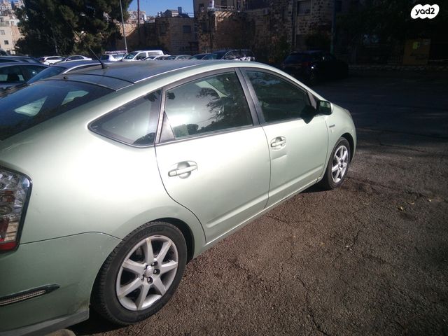 מודעת רכב טויוטה פריוס