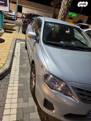 טויוטה קורולה