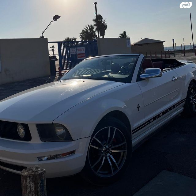 מודעת רכב פורד מוסטנג