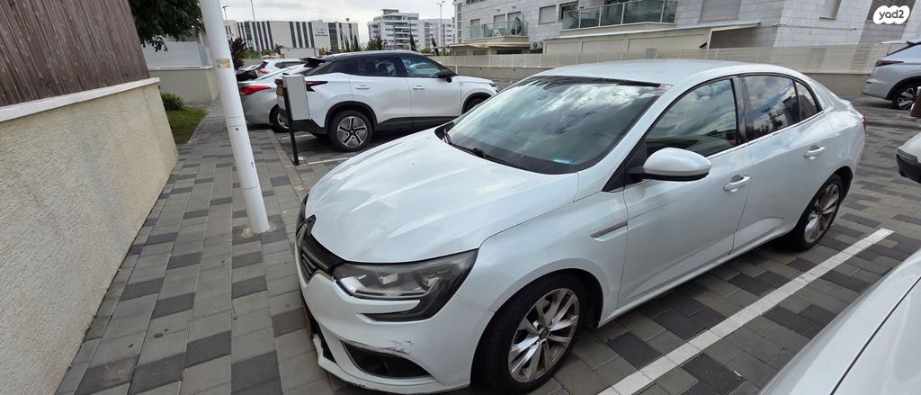 מודעת רכב רנו מגאן