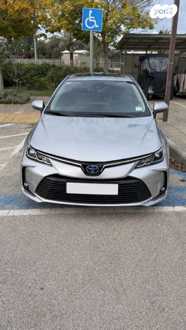 מודעת רכב טויוטה קורולה