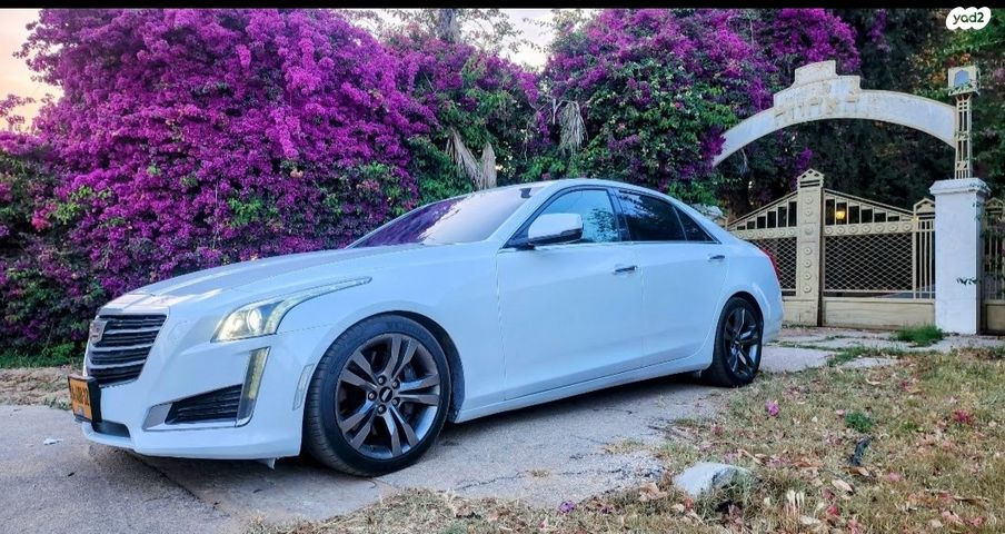 מודעת רכב קאדילק CTS