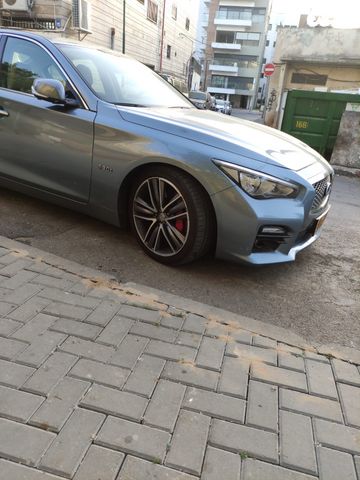 אינפיניטי Q50