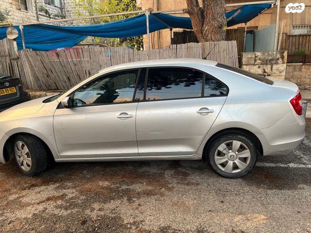 סקודה ראפיד