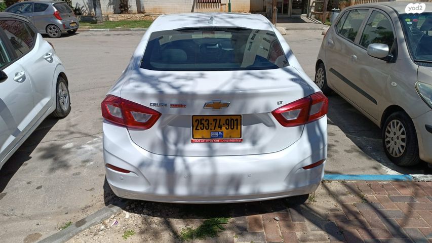 שברולט קרוז