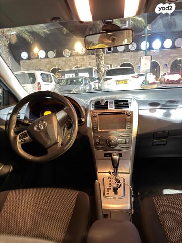 מודעת רכב טויוטה קורולה