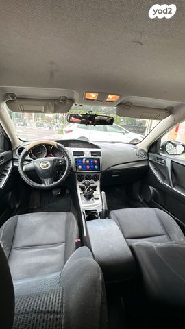 מאזדה 3
