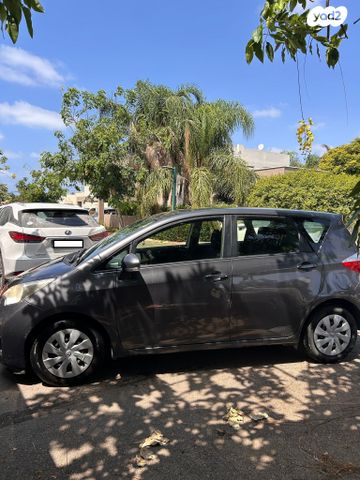 טויוטה ורסו-S