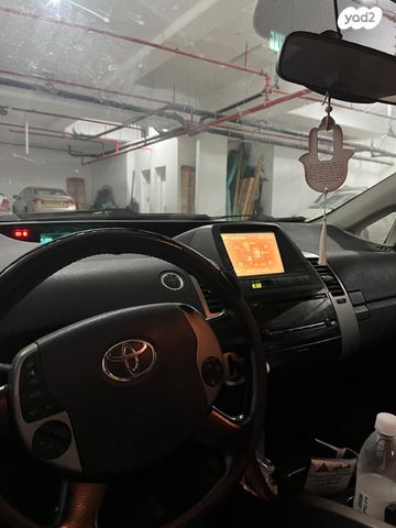 מודעת רכב טויוטה פריוס