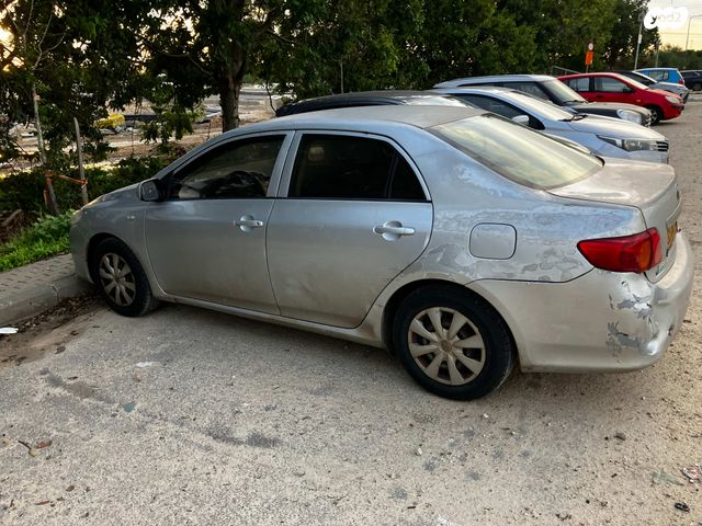 טויוטה קורולה